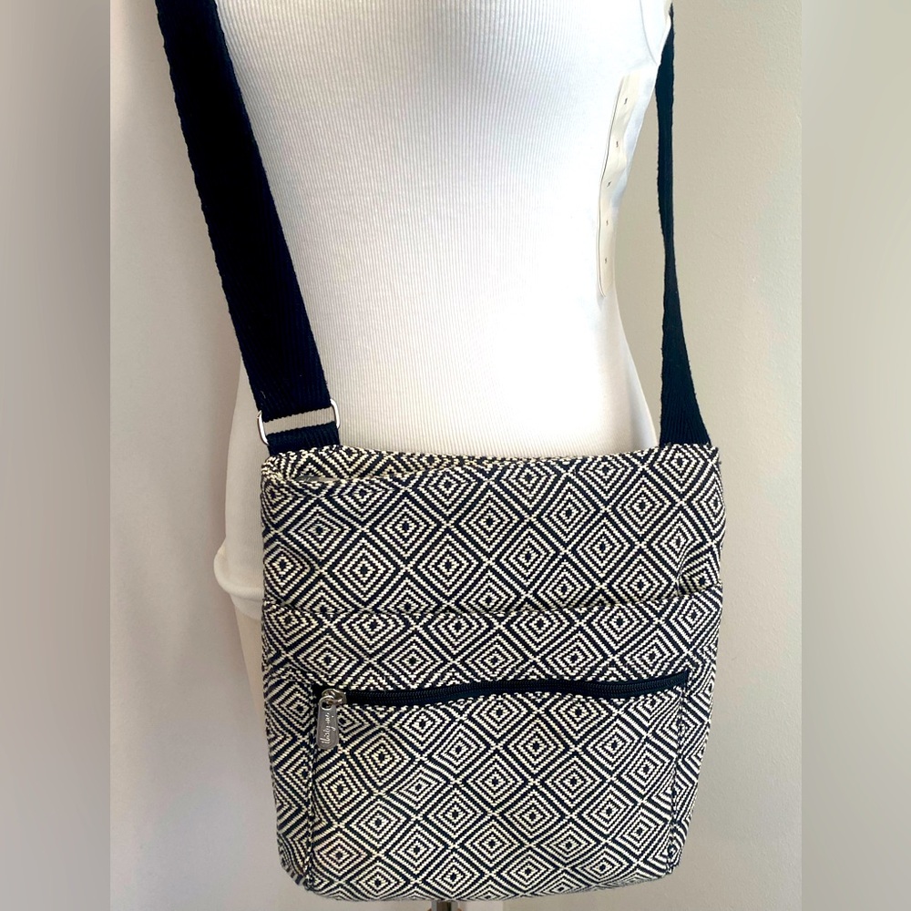 Geometric Black and White Crossbody Bag - EUC